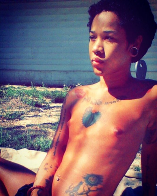 Found a oldy from when I first started webcaming and would sun bathe in the back yard naked as I made<a href="/tag/model"class="tags"><span>#model</span></a><a href="/tag/follow"class="tags"><span>#follow</span></a><a href="/tag/genderfluid"class="tags"><span>#genderfluid</span></a><a href="/tag/no"class="tags"><span>#no</span></a><a href="/tag/thecrow"class="tags"><span>#thecrow</span></a><a href="/tag/explicit"class="tags"><span>#explicit</span></a>