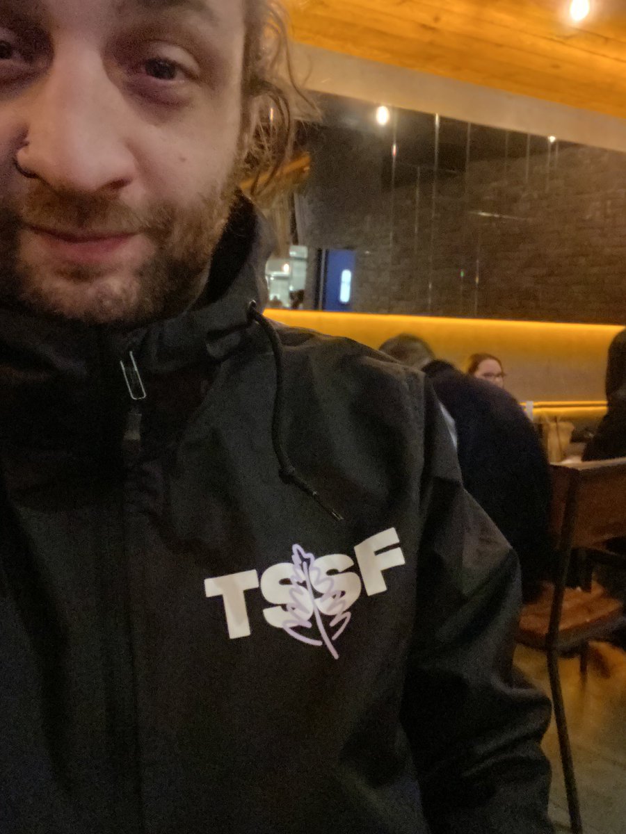 JoshVows's tweet image. Windbreakers are a must on ramen dates❤️#splashproof #noonegoestoheaven @LeftBehind304