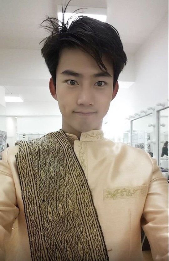 Happy birthday ok taecyeon   