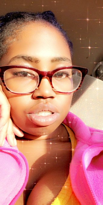 Gimme kiss https://t.co/Uc5mfBGS6m<a href="/tag/lan2atl"class="tags"><span>#lan2atl</span></a>