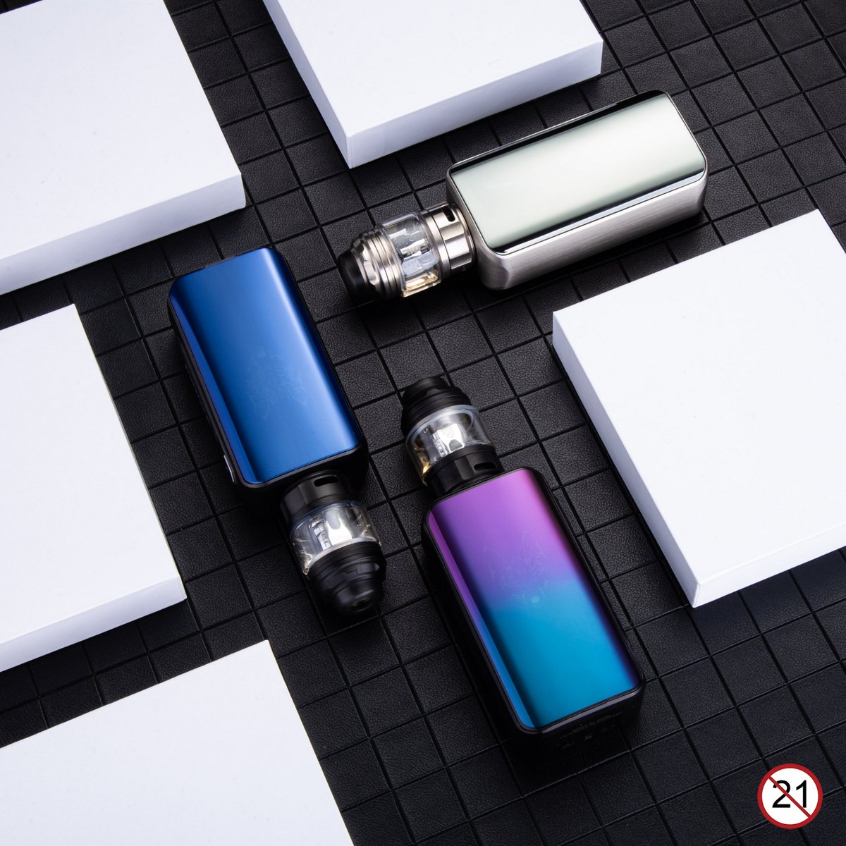 Which color is your hunger for?😍
.
🔥Blue
🔥Rainbow
🔥Stainless Steel
.
#snowwolf #vaporizer #vapefam #merrychristmas #vapechristmas #vapeporn #vapestagram #vapelove #vapes #vapemod #vapelife #vapedaily