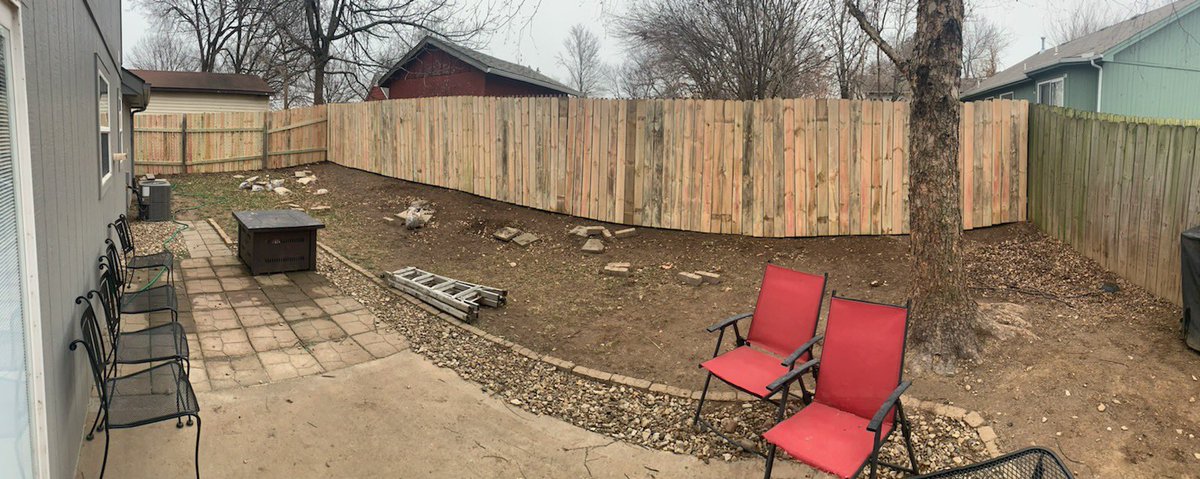 Coach_Rathke's tweet photo. #FenceYouLater
#Fency #Fenceathon #FencesForever #AllFencedOut https://t.co/VTw8hhHfNs