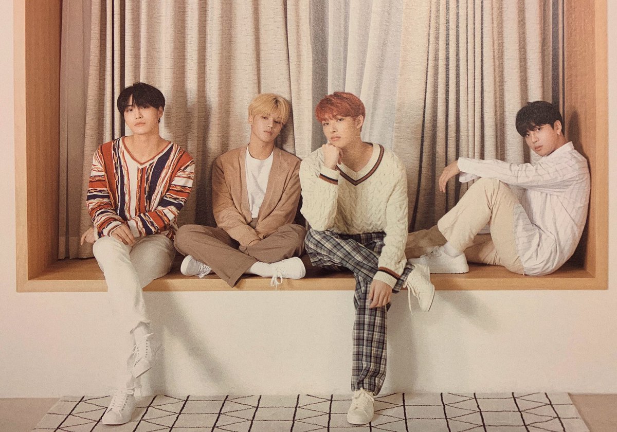 ATEEZ - 2020 SEASON’S GREETING ktown4u.com : ATEEZ - 2020 SEASON'S GREETINGS