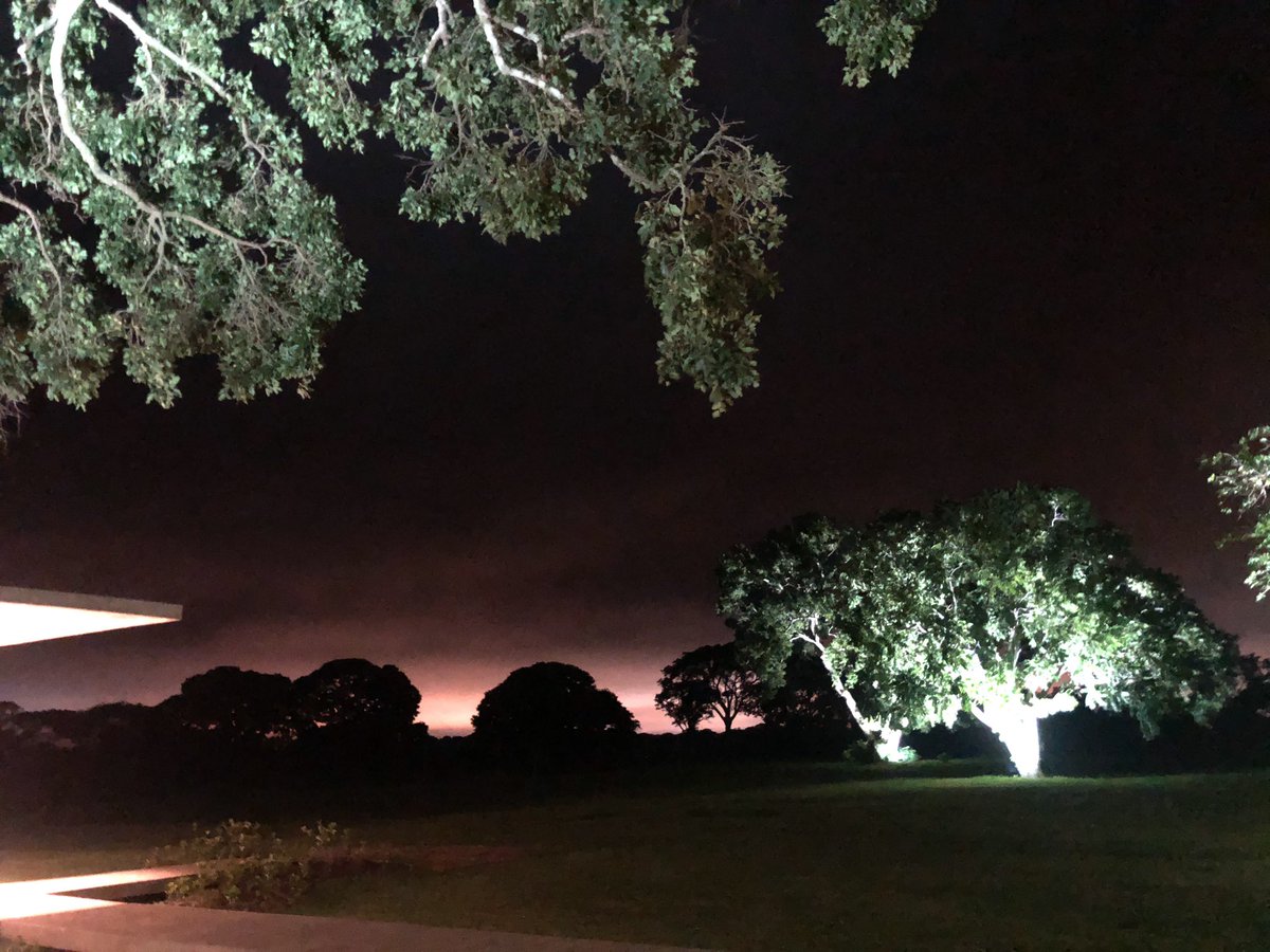 SimonaDeBuenver's tweet photo. Cena de fin de año #Tiluchi #Picofutre @paraba25 @KatheRibera @lilianafreak @playon1944 @MarisabelFdeC @SilvanaBarron @claudiamjewelry @arodriguezroca @Timbi91
No vino @Libertario43 (ex Tiluchi) https://t.co/9jAtjiDOaU
