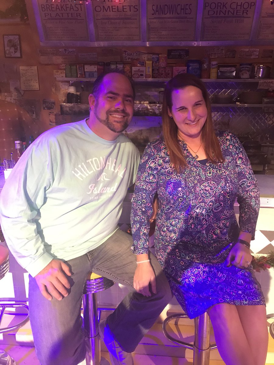 stf3333's tweet photo. Nice night @horizontheatre watching  #htcWAFFLECHRISTMAS thanks to a nice Christmas Present from the best Sister there is @KimberlieF7 https://t.co/tnrlixZ0fo