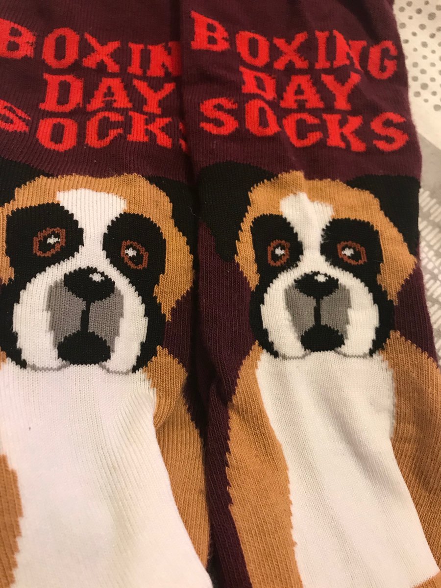 poppapete299's tweet photo. Thank you so much for all the HAPPY BIRTHDAY messages.
I had these socks for #selfeets. They have their first outing today...taking them for breakfast....😘🍽️ https://t.co/PaCKquVN8S
