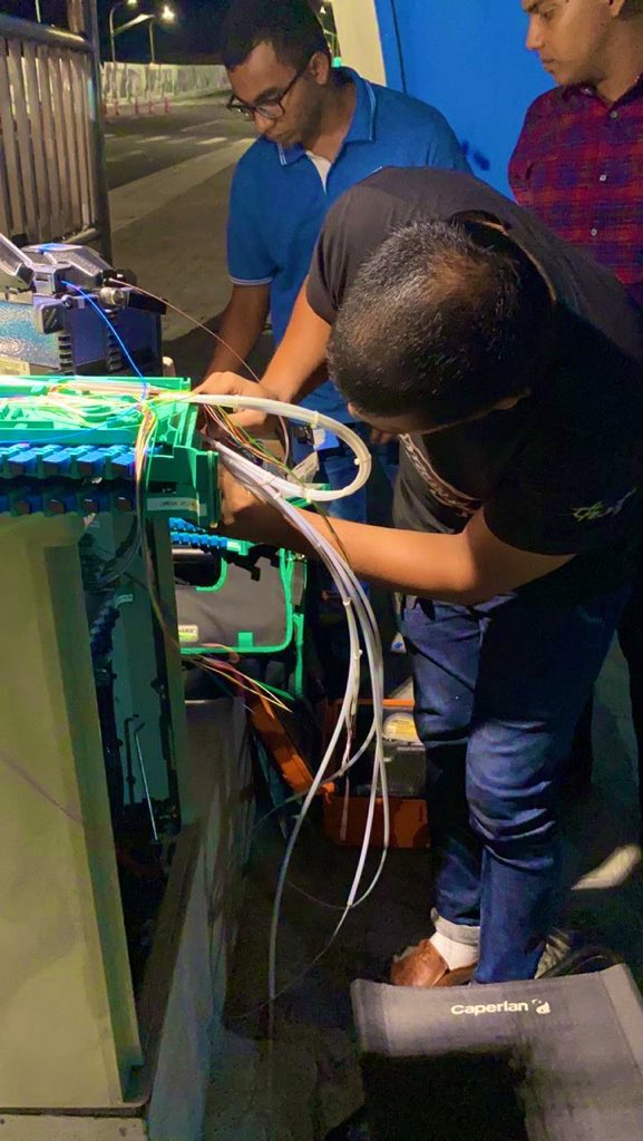 M_Hameedh's tweet image. CCTV surveillance cameras on the Sina-Male’ bridge & highway installed & in operation now. Preparations underway to install speed detection cameras, that includes automatic number plate recognition functionality. Kudos to our hardworking tech team. 👏🏽#RoadSafety #PublicProtection