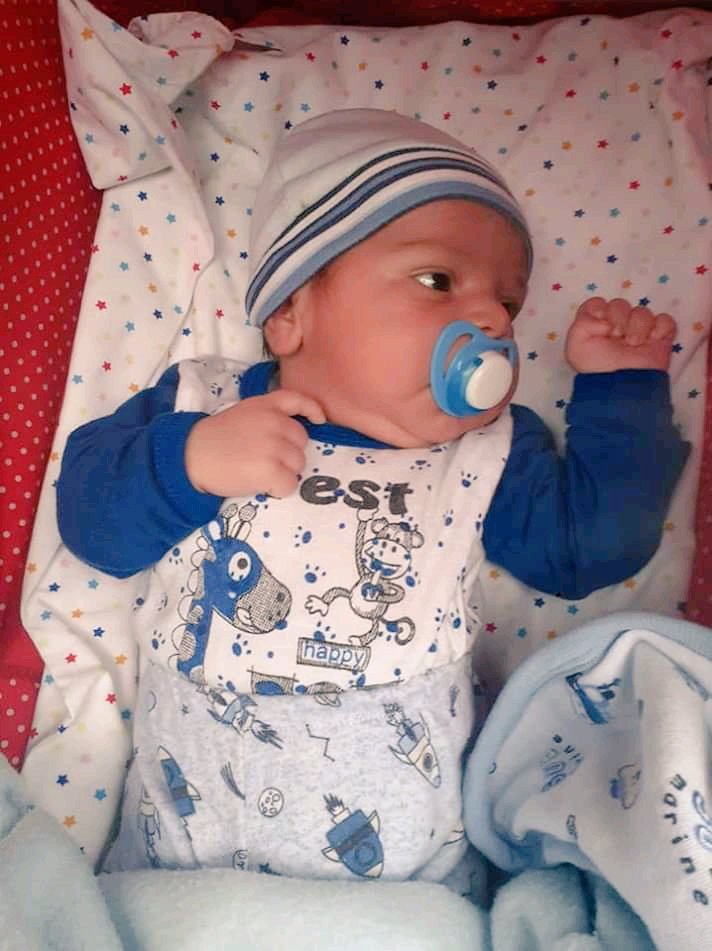 celee_ontiveros's tweet photo. Cada dia mas grande, &amp; mas hermoso lo mejor que me pudo dar la vida mi hermoso franchhhesco ❣😻💙💟👶🥰💞 https://t.co/VEKIGOudAS