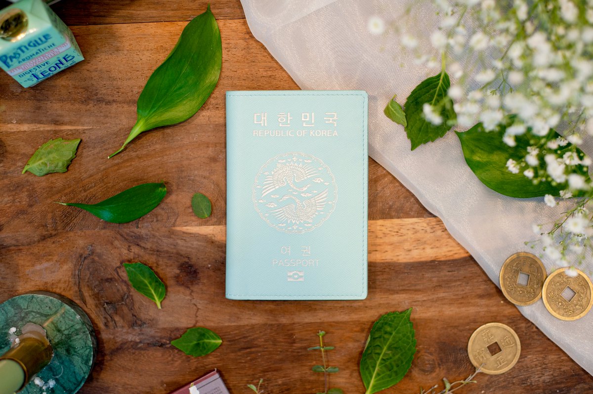 [RT 이벤트]

뱃수가 만든 쌍학여권케이스가
와디즈에 펀딩오픈했습니다.

RT해준 4분을 선정하여 쌍학여권케이스와
뱃수추천템들을 함께 선물드릴게요.

펀딩 주소 : bitly.kr/VnV4vhT