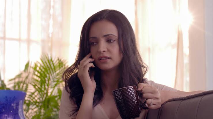 Fierce and fearless! Have you watched Sanaya Irani as Sara Sayed in #Zindabaad?⠀
Zindabaad streaming only on @OfficialJioCinema⠀
⠀⠀
#WebOriginal #VBOnTheWeb #JioCinema #WebSeries #Thriller #SanayaIrani #VikramBhatt #PankajDheer #AniruddhDave #SanaKhan