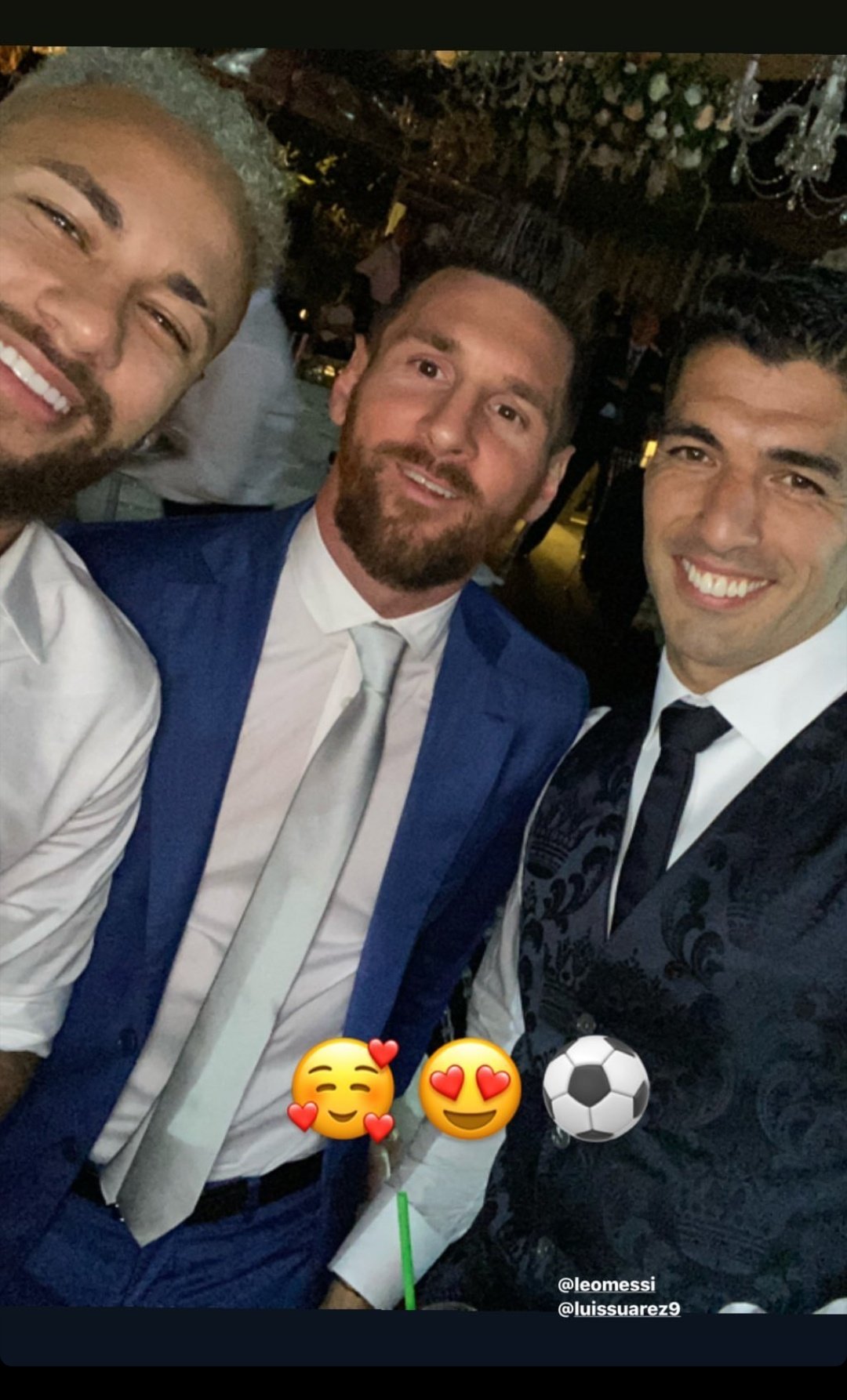 Neymar, Messi y Luis Suárez se fotografiaron juntos.