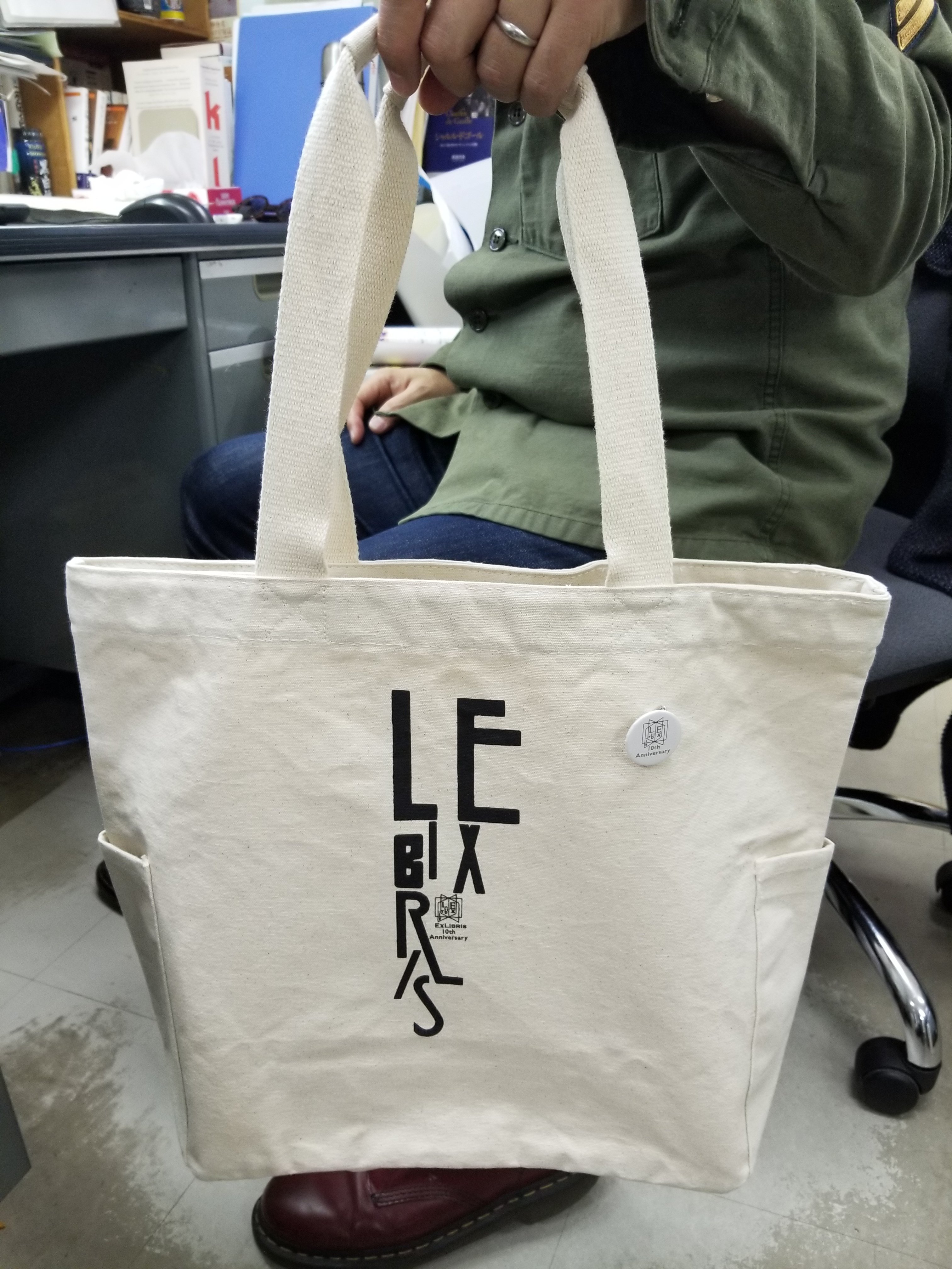 白水社 on X: 