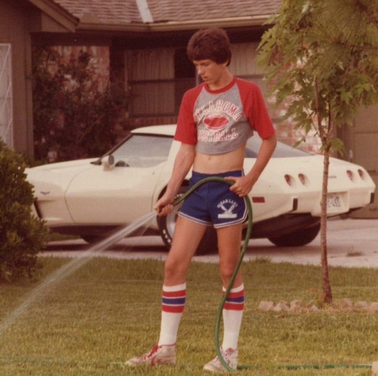 Super70sSports's tweet photo. We all knew at least five guys who looked exactly like this in 1981. https://t.co/6ca4p4PUDt