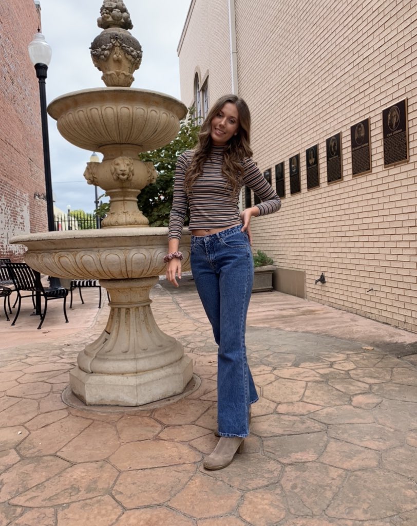 GchGrace's tweet photo. A guy who I graduated with messaged me on Christmas morning to tell me that I am “too skinny now” &amp; that “guys wont love me because of the body I have”. Just wanted to post these to remind not only myself but everyone to block those b*tches. I worked for this body for me. https://t.co/NWMXSCMeiD