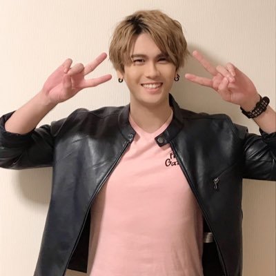 にじめん編集部 Twitter પર 石井マークさん 適応障害 の診断受け 声優活動の休止 を発表 ハイキュー リエーフ役 Gレコ ベルリ役など 一刻も早く復帰できるよう 療養に専念しております T Co 16tsgjizxs