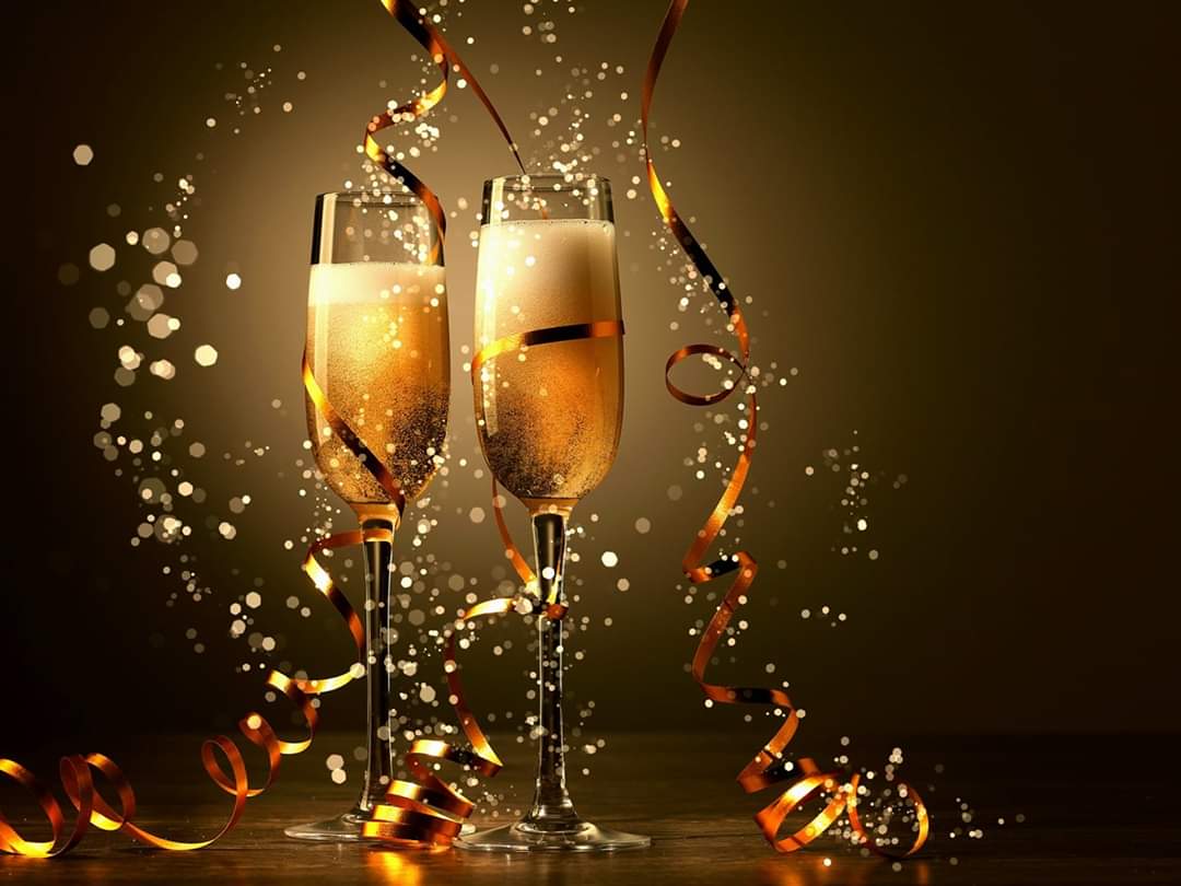 🥳 THE COUNTDOWN IS ON FOR 2020 🥳 
Tickets are FREE just pop in to get yours from one of the team. Guarantee your table for the night by booking to Dine with us between 7 &amp; 9pm ...Late bar &amp; DJ to bring in the new year 🎟 💃🏻#newyear #timperley