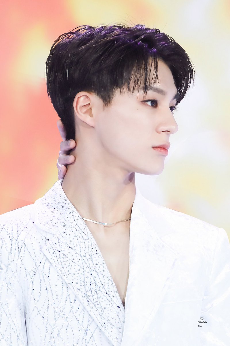 jaesverse's tweet photo. .......... https://t.co/KyDWF7sPz8
