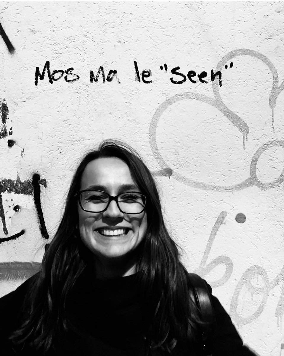 Kurti: Seen e ki loqki vec po ju kallxoj krejteve qe m'ki shkru 😂

Thaçi: 👇