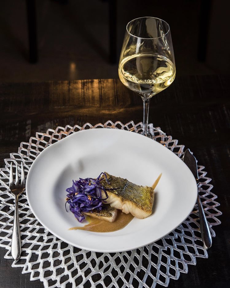 RestaurantSando's tweet photo. Algo ligero para contrastar con la #Navidad? Prueba esta merluza con crema de manzanas a la sidra y tallarines a la lombarda, sólo en el Restaurante Sandó 🍴 https://t.co/lX7hHWAFqr