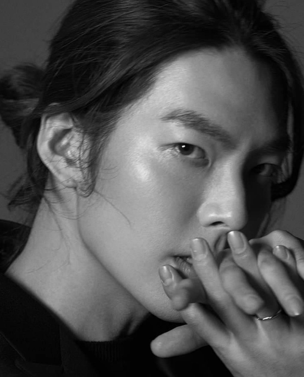 LeeCharyn's tweet photo. #KimWooBin https://t.co/Pgovnz7k2j