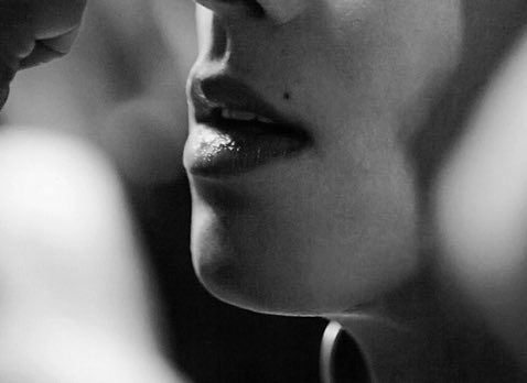 uknowdetails's tweet photo. his lips.. please https://t.co/l3uJPVrnPK
