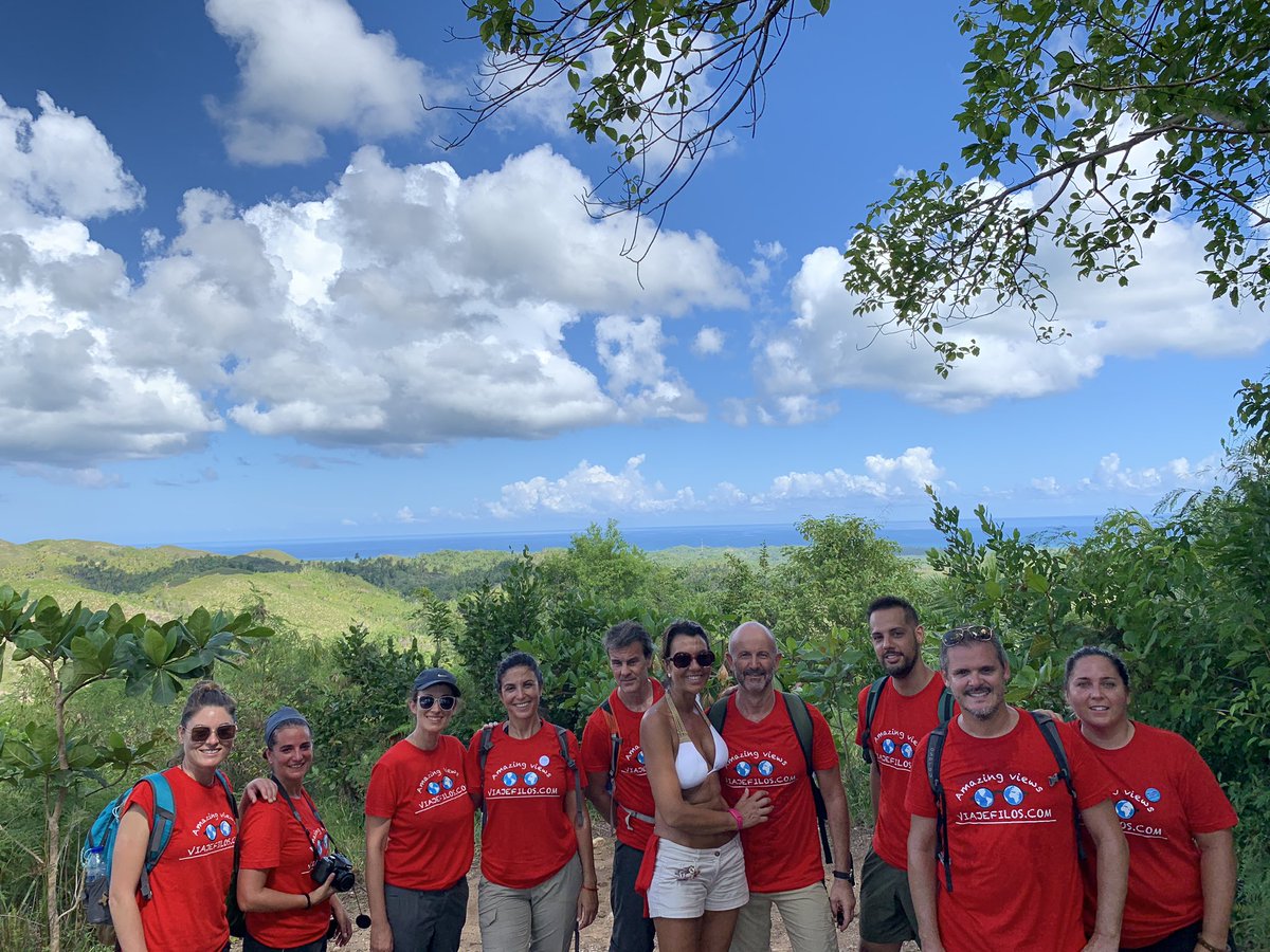 📣📣📣 Nuevo post caribeño! Este año cumplí los 50 en Samaná en #RepublicaDominicana 🇩🇴🇩🇴🇩🇴 rodeado de amigos. Aquí os contamos como preparar un viaje de dos semanas por libre. Un coche 🚙, una villa junto al mar 🏝 y a hacer km a tu aire 🗺 #Mi2019TVE bit.ly/353xTFE