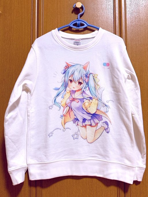 トレーナー届きました!綿100%の柔らか生地で着心地が良すぎます☺️💕
写真はMサイズですが、L、XL、XXLまであります〜!🌟 