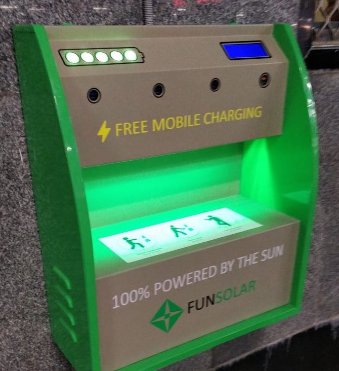 WesternRly's tweet image. In yet another #ecofriendly #green initiative, WR has installed Solar Power Mobile Charging Kiosks at 15 of its Suburban stations in Mumbai in coordination with Funsolar. These Kiosks are 100% #solarenergy powered &amp;amp; can charge 8 mobile phones at a time 24×7.