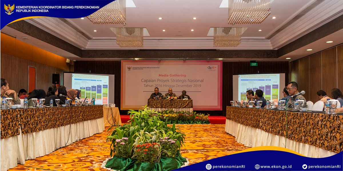 PerekonomianRI's tweet photo. #BeritaEkon
Komite Percepatan Penyediaan Infrastruktur (@KPPIP_RI) adakan Media Gathering membahas Pencapaian Proyek Strategis Nasional (PSN) pada Jumat (27/12), di Jakarta.

Selengkapnya: https://t.co/YUfbwxM9IB
#UntukEkonomiIndonesia https://t.co/tloTJpna8H