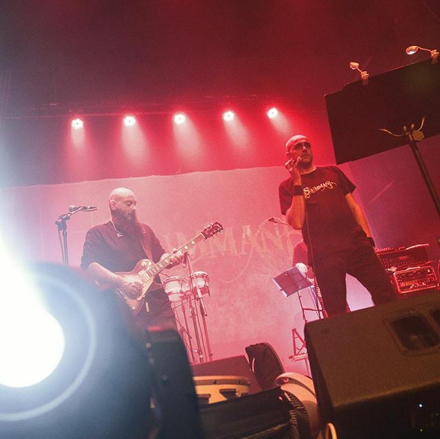 NicolaLampitie's tweet photo. Summani Live
“Prologo Tour”
21 Dicembre 2019
Teatro Comunale di Scisciano .
.
.
#nicolalampitiello #nicolalampitielloguitarist #summani #summaniprologo #live #livemusic #rock #rockprogresivo #rockprogressive #rockprogressivoitaliano #gallistrings #gibson… https://t.co/dBlIsMFXQj https://t.co/7N4LuW50gS