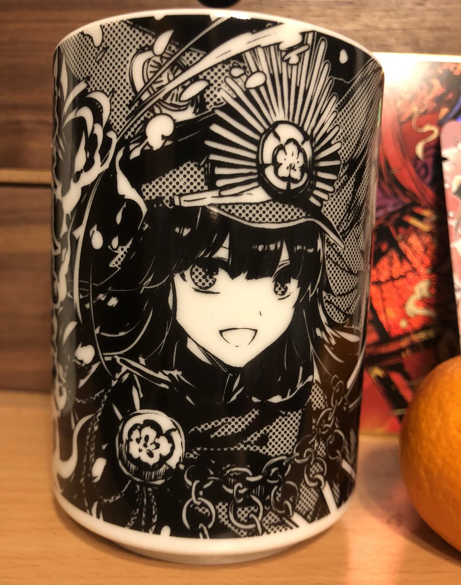 陶磁器専門業者さんに頼んだ本格湯呑です。細部まで鮮明にプリントされています。レンジ食洗機OKです。意外とでかい…。こだわりとして内底に『是非も無し!』と印字を入れました。

?湯呑とバッグは4000円セットの限定ノベルティです。湯呑付きもしくは全部セットとお伝えくださいませ? 