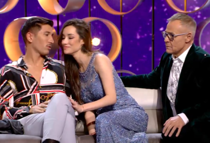 don_Diario's tweet image. 🎥 Gianmarco le hizo la cobra a Adara (y tenía sus motivos)

bit.ly/2QlSccg

#SomosLaAudiencia27D #GHVIP27D #Gianmarco #Adara