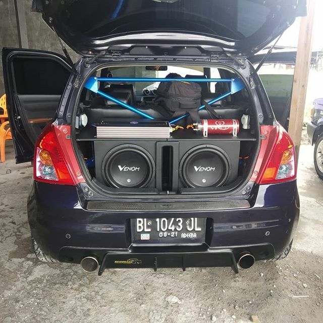 Swift SPL dari Banda Aceh.
Owner : @farhan_membrano 
#venom #venomaudio #caraudio #audiosystem #swift