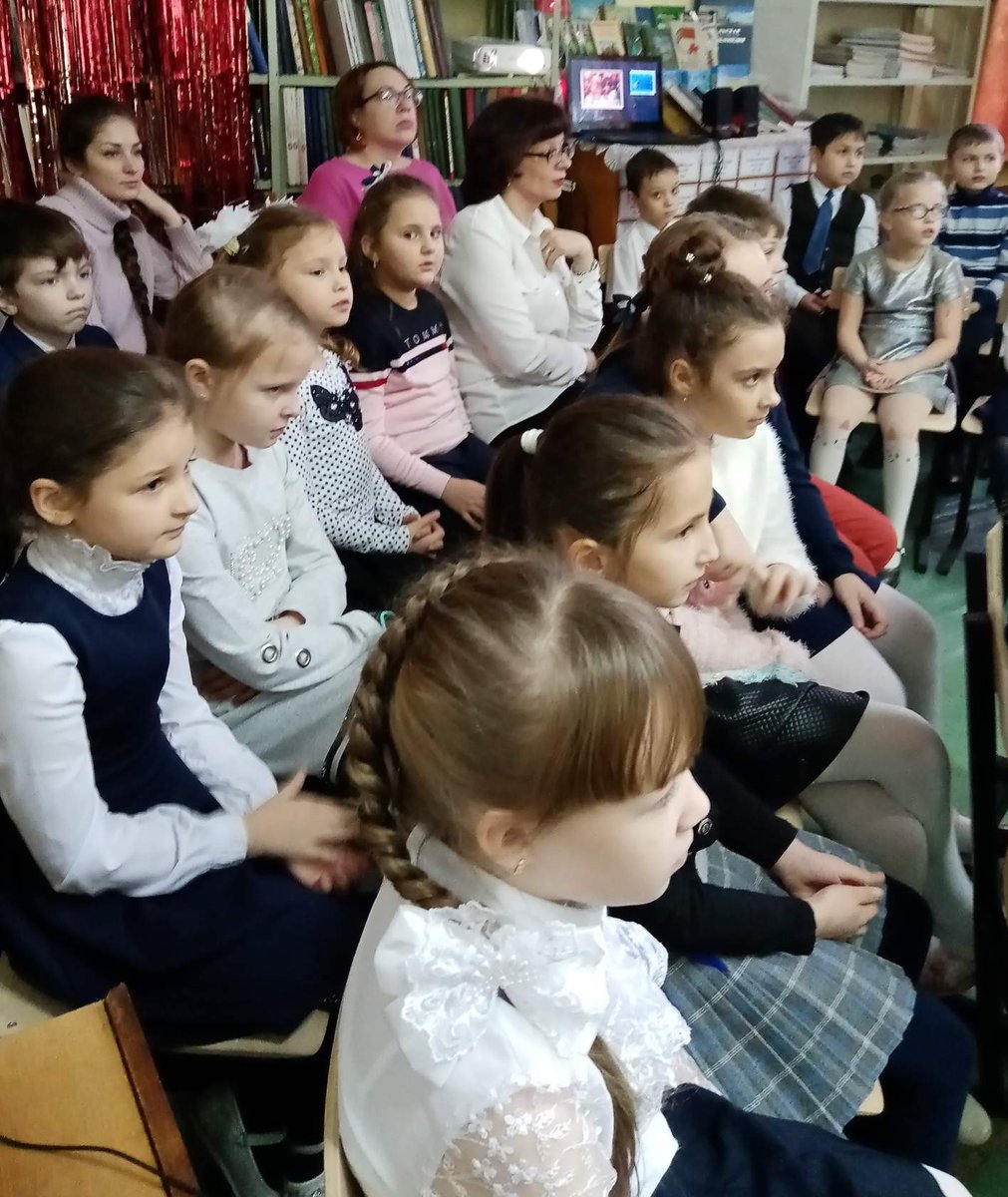 В детском отделе библиотеки прошли новогодние мероприятия