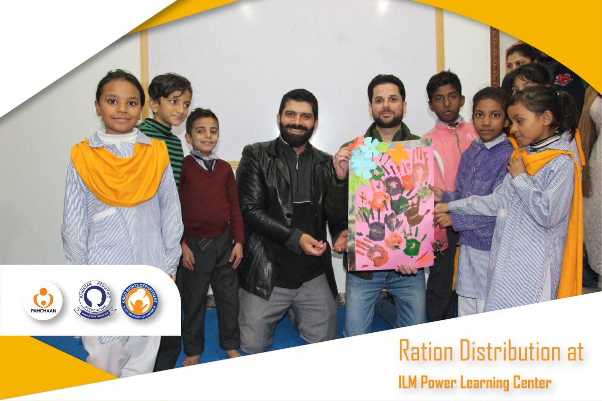 PAHCHAAN_2005's tweet photo. Ration distribution took place at Ilm Power Learning Center among children.
This was a gift from Mr. Muhammad Khan and Mr. Shahbaz. They will continue to give bags once a month for the next six months!
#PAHCHAAN #IlmPowerLearningCenter https://t.co/BIvvUQpXxC