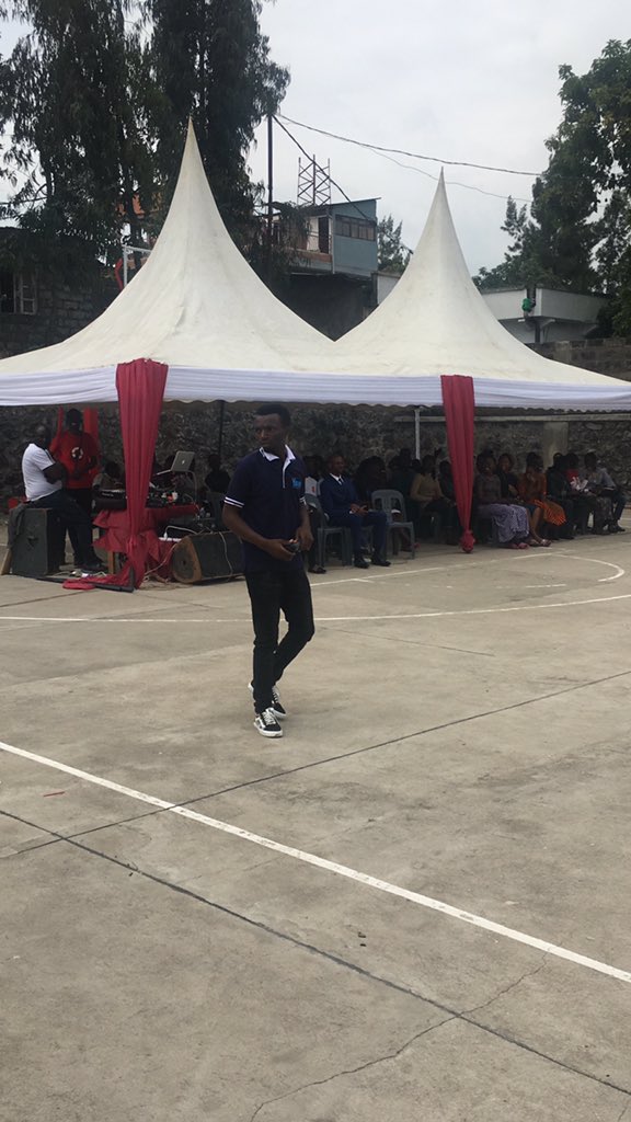 YouthcareNk's tweet photo. Stop au #VIH #SIDA avec la jeunesse de #Goma #KingaDada  @UNICEFDRC https://t.co/EKwavurmzB