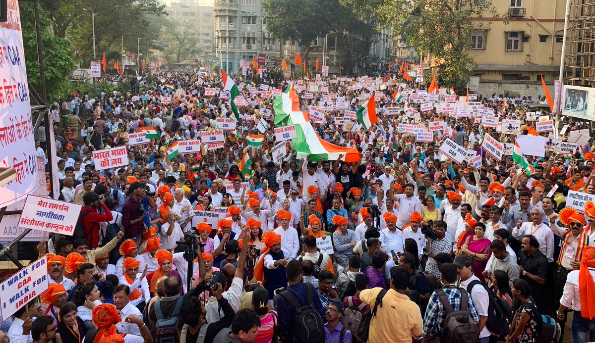 Dev_Fadnavis's tweet photo. Reached August Kranti Maidan in Mumbai and joined the massive gathering of citizens to support the #CitizenshipAmendmentAct !

#MumbaiSupportsCAA 
#IndiaSupportsCAA https://t.co/XLCRJ4dz0g