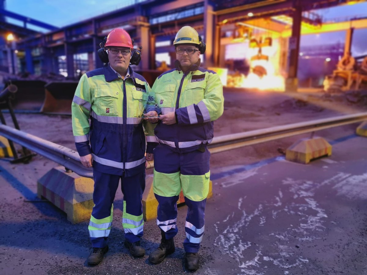 Outokumpu On Twitter International Chromium Development Association Icdacr Has Rewarded Outokumpu For The Long Term Engagement Head Of Tornio Ferrochrome Plant Tero Siivola Industrial Safety Delegate Petri Hyrkas Display The Award While