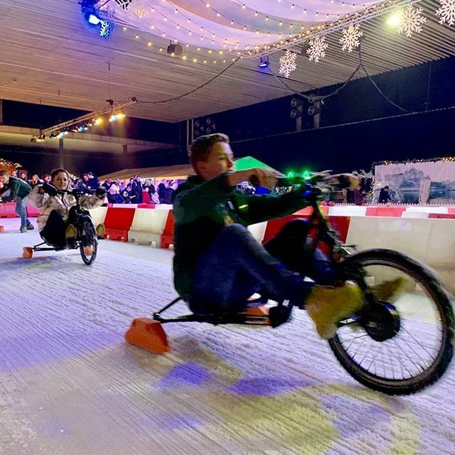 icebyk's tweet photo. E-Icebyks in Amsterdam. Such fun 😂💪❄😋
.
.
#Icebyk #icebike #icetrike #iceworld #Amsterdam #tw @4pm_entertainment https://t.co/llTyXhFcc0