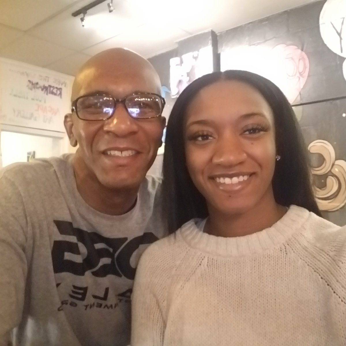 DaileyEntNC's tweet image. Make sure you vote for my single "Change The Game" for coast2coast spotify playlist #DEG,#TeamDailey 
coast2coastmixtapes.com/audio/dailey-c…