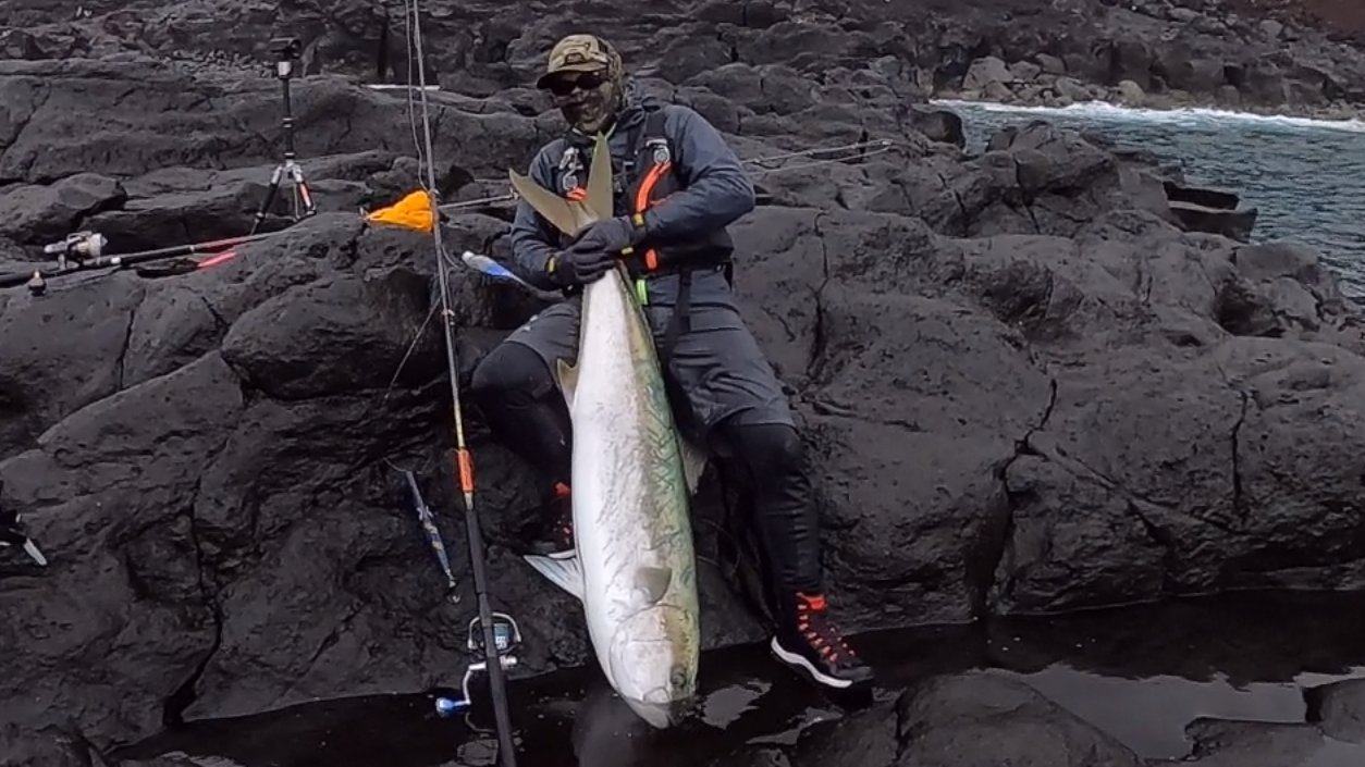 マツモトss ヒラマサ 147cm kg この時期ヒラマサの情報が無いエリアの地磯に調査的遠征をしたらこんなの釣れました この模様はyoutubeにさっき投稿したので よろしければご覧ください T Co Vbdiupohx5 やっと言えた ヒラマサ マツモトss ヒラマサ 147cm kg この時期ヒラマサの情報が無いエリアの地磯に調査的遠征をしたらこんなの釣れました この模様はyoutubeにさっき投稿したので よろしければご覧ください T Co Vbdiupohx5 やっと言えた ヒラマサ