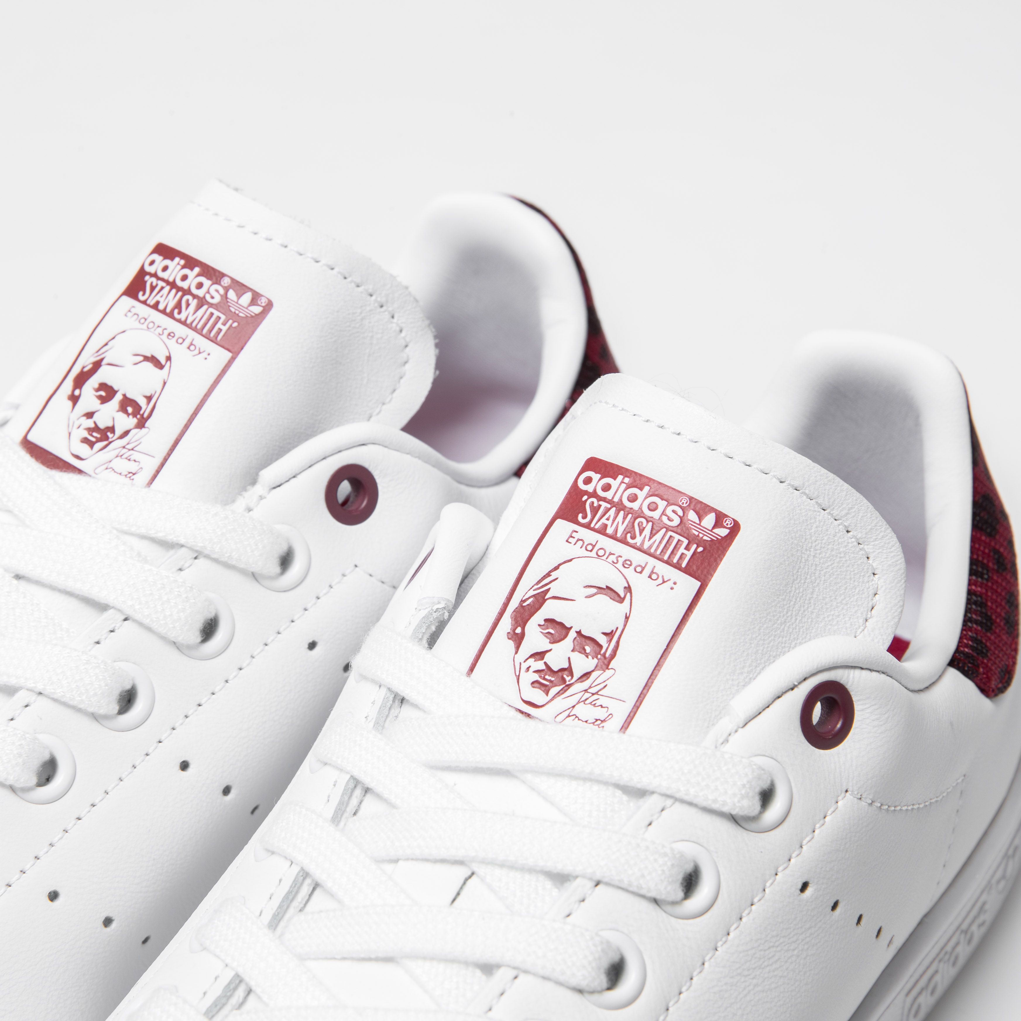 Titolo on Twitter: "new in | adidas Stan Smith w "White/Collegiate  Burgundy" get yours NOW ➡️ https://t.co/Z0BT7pOR6A UK 3.5 (36) - UK 7.5 (40  2/3) style code 🔎 EE4896 #adidas #adidasstansmith #stansmith #