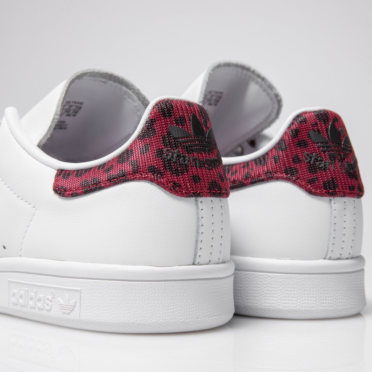 stan smith ee4896
