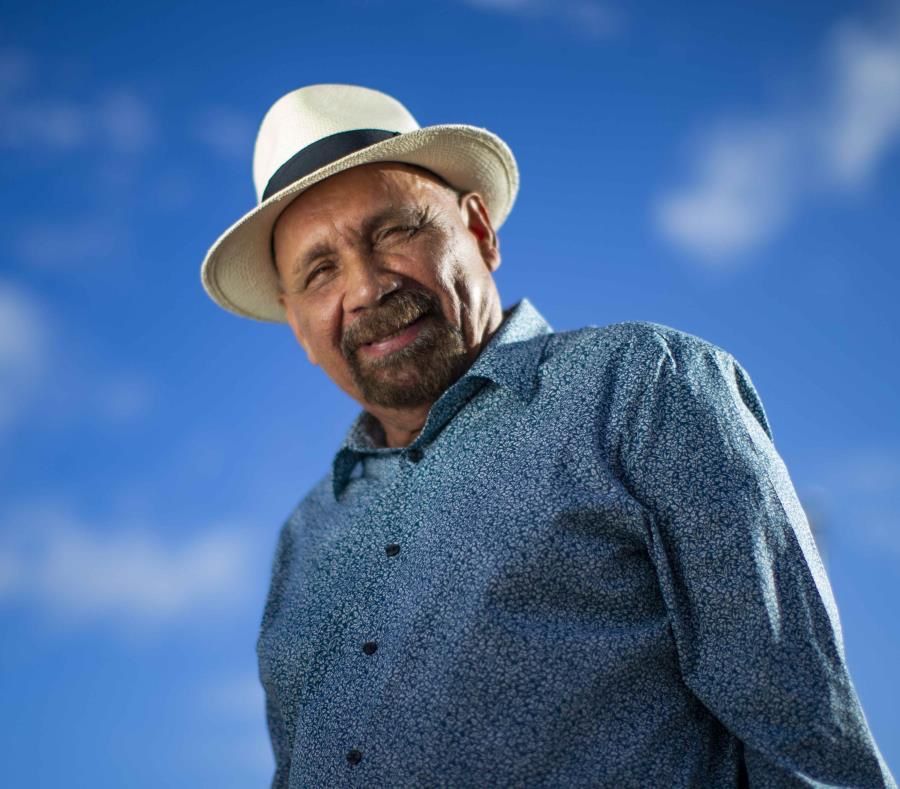 Guía de Wikén: Andrés Jiménez presenta su concierto "Siempre Jíbaro" | El Nuevo Día buff.ly/351HpsM