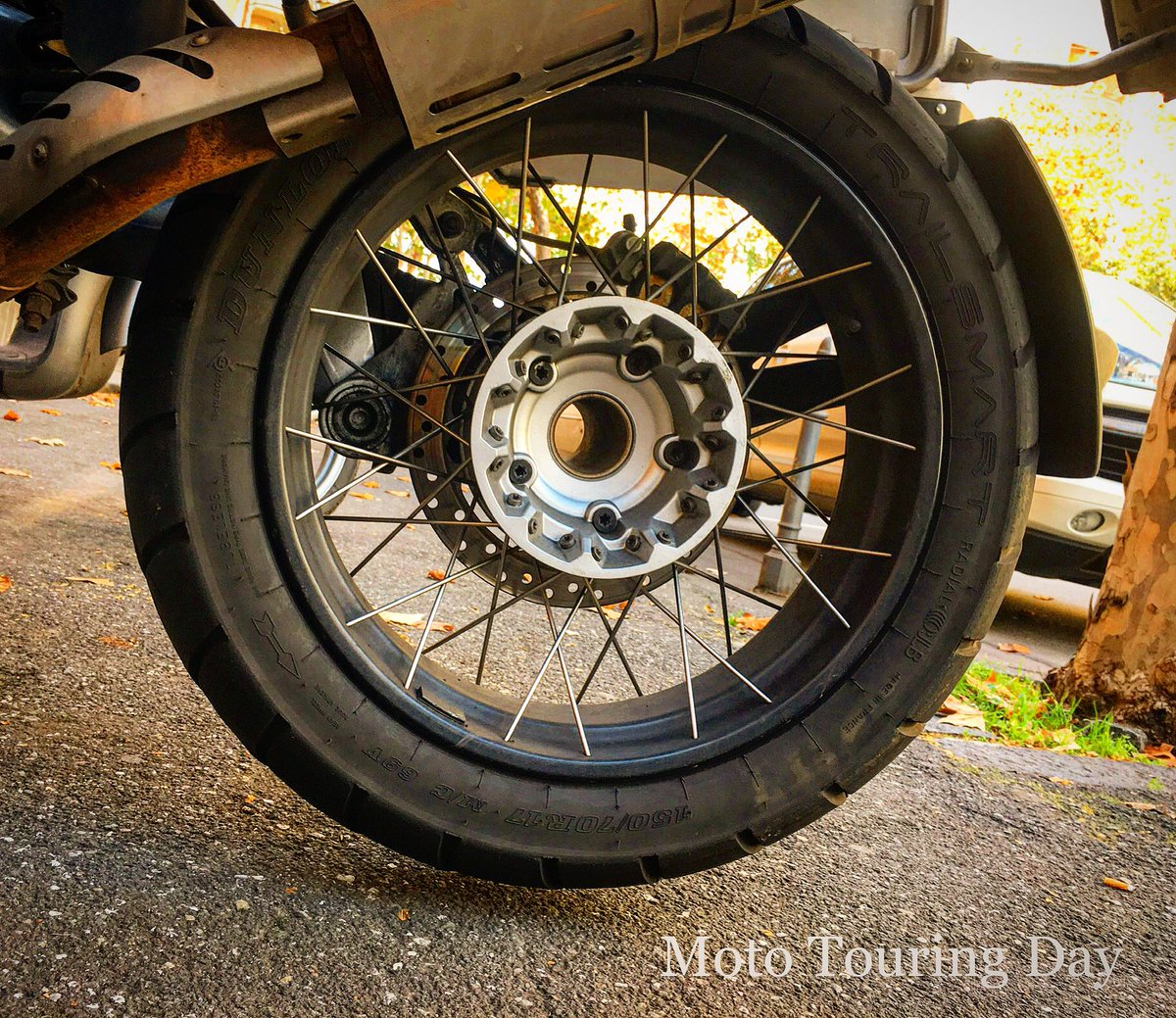 MotoTouringDay's tweet photo. Raggi di sole ☀️
#mototouringday #gsBMW #motoGS #gs1200adventure https://t.co/UdMqjpVTkv