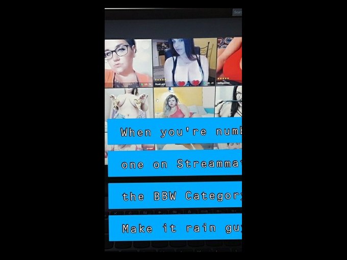 I'm online right now on Skyprivate - pay-per-minute system for Skype live shows. Call me right now in