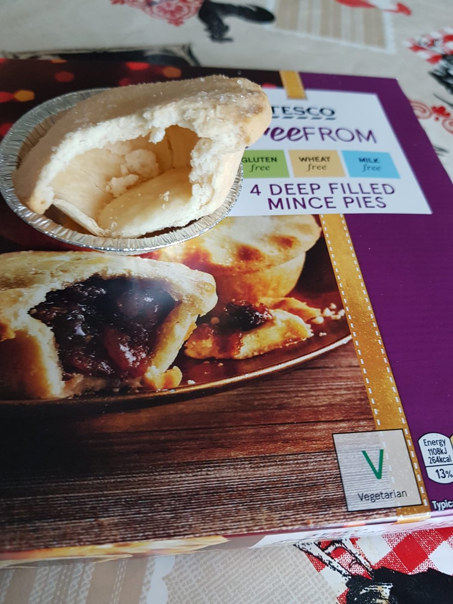 itsorlafitz's tweet photo. Not only free from gluten but free from filling too 😂 @TescoIrl #glutenfree #surprise https://t.co/lV4uiUUSyL