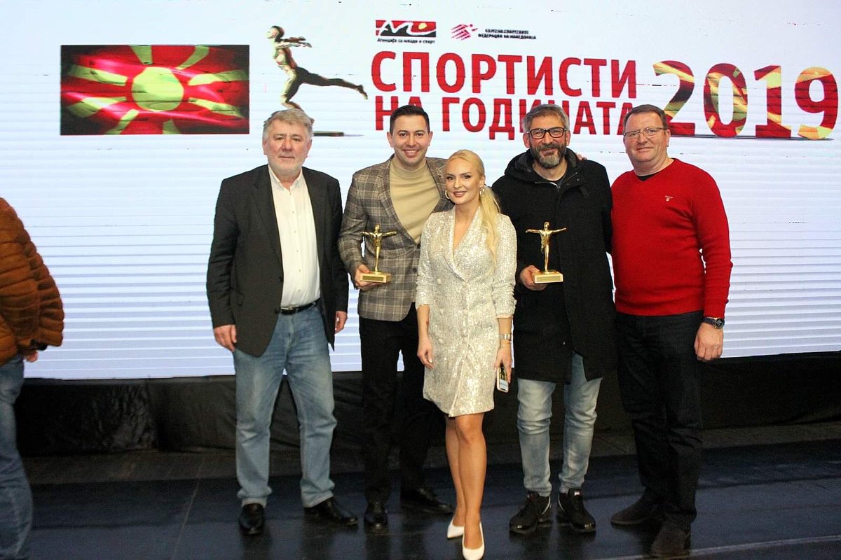 volleyballmkd's tweet photo. Good news spread fast 💪 
The news that our National Team was chosen as the team sport of the year on the front page of @CEVolleyball 

https://t.co/jRmKA19Ciq https://t.co/i2q3DufW5U