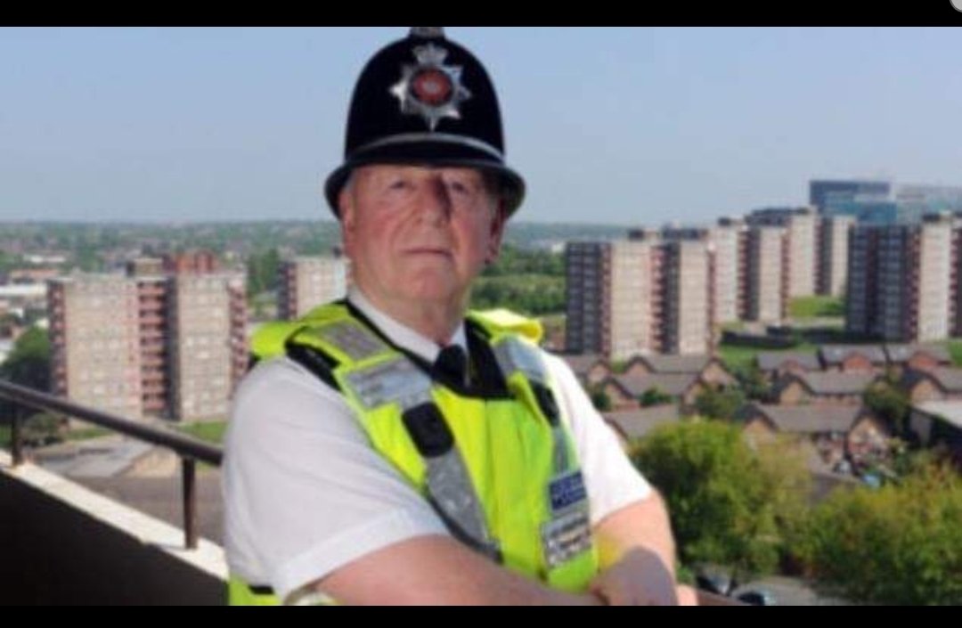 WYP_LLeadbeater's tweet photo. Remembering PC Tony Sweeney QPM, of West Yorkshire Police who died on duty on this day in 2012

Tony collapsed and died while returning home after becoming unwell on duty. He was 58. 

An absolute legend and pleasure to work with

We will remember him https://t.co/lTuPg6UFsy
