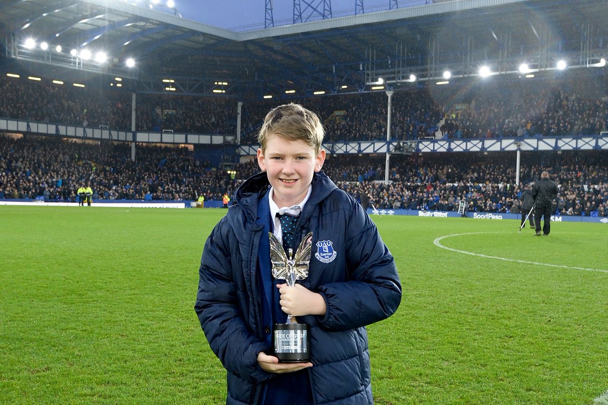 Everton tweet media